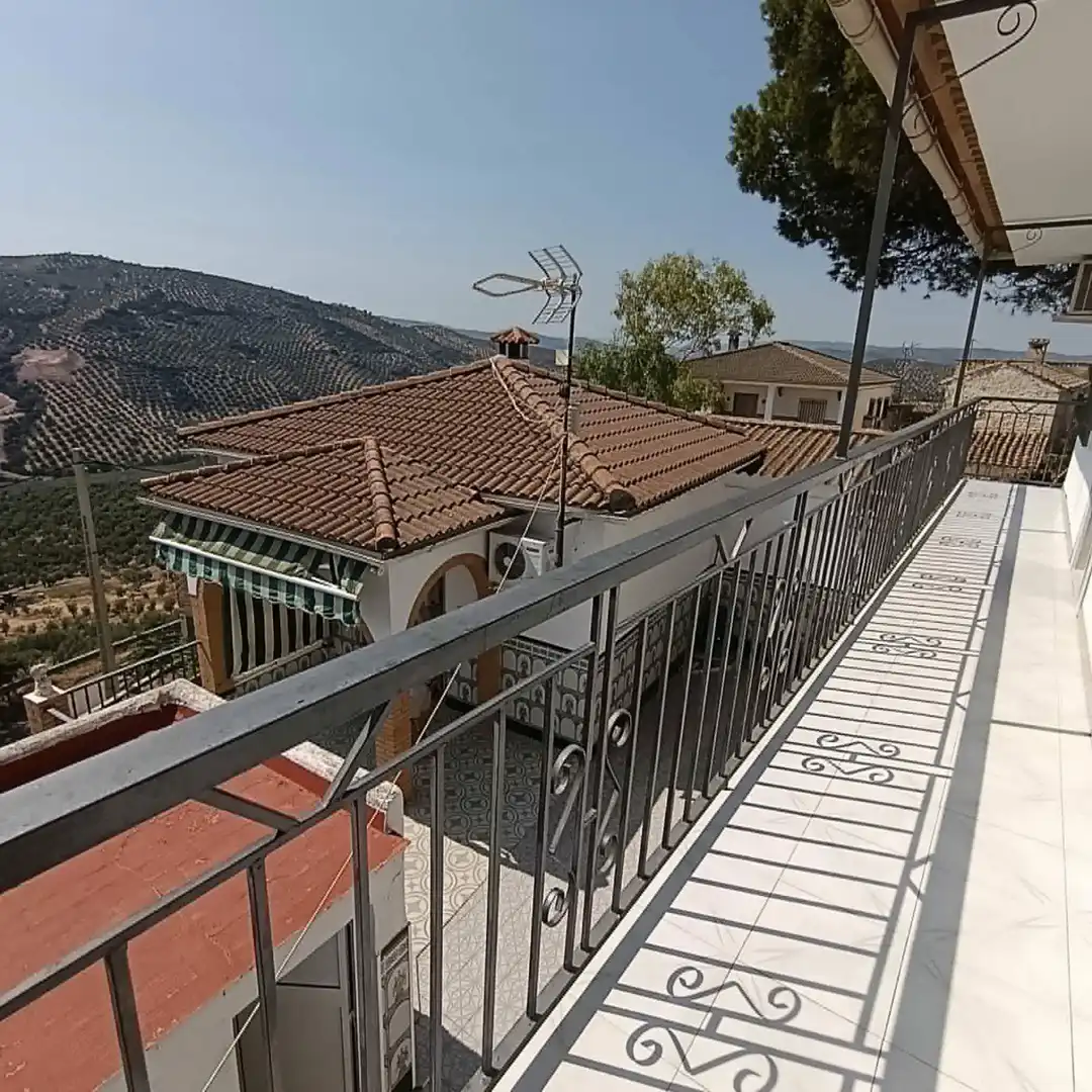 Terraza de Finca rústica en venta en Iznájar con Aire acondicionado, Calefacción y Jardín privado