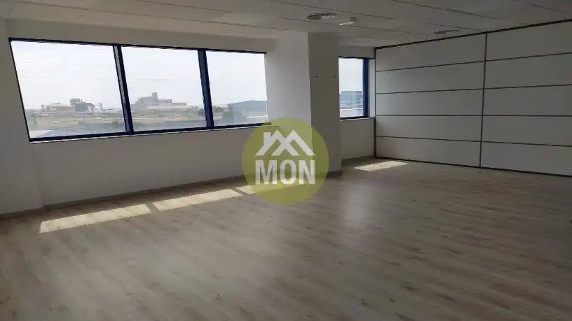 Büro zum Verkauf in Del Puerto (pol. ind. Ingruinsa), Avenida de Abril - 9 de Octubre