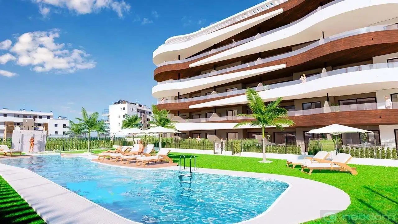 Piscina de Piso en venta en Sant Llorenç des Cardassar con Aire acondicionado, Calefacción y Trastero