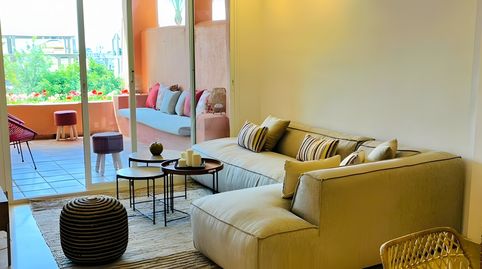 Foto 3 de Apartamento en venta en Puente Romano, Marbella