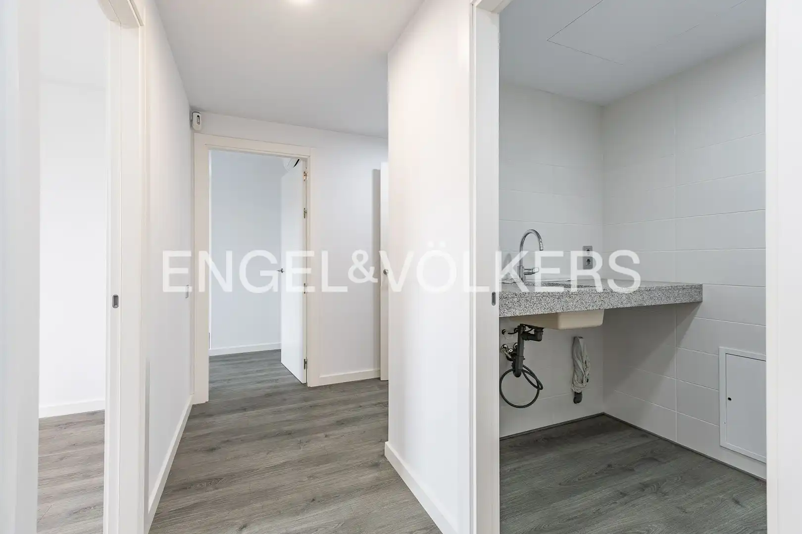 Attic for sale in Sabadell  with Air Conditioner, Heating and Parquet flooring