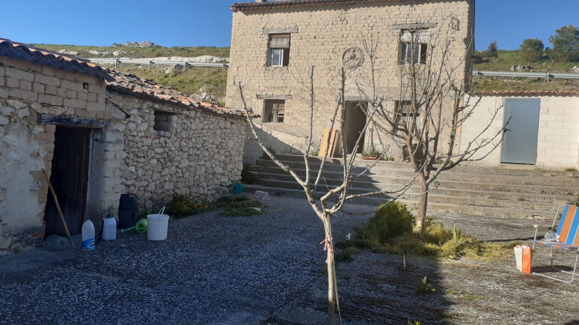 Vista exterior de Casa o xalet en venda en Cogeces del Monte amb Jardí privat, Terrassa i Traster