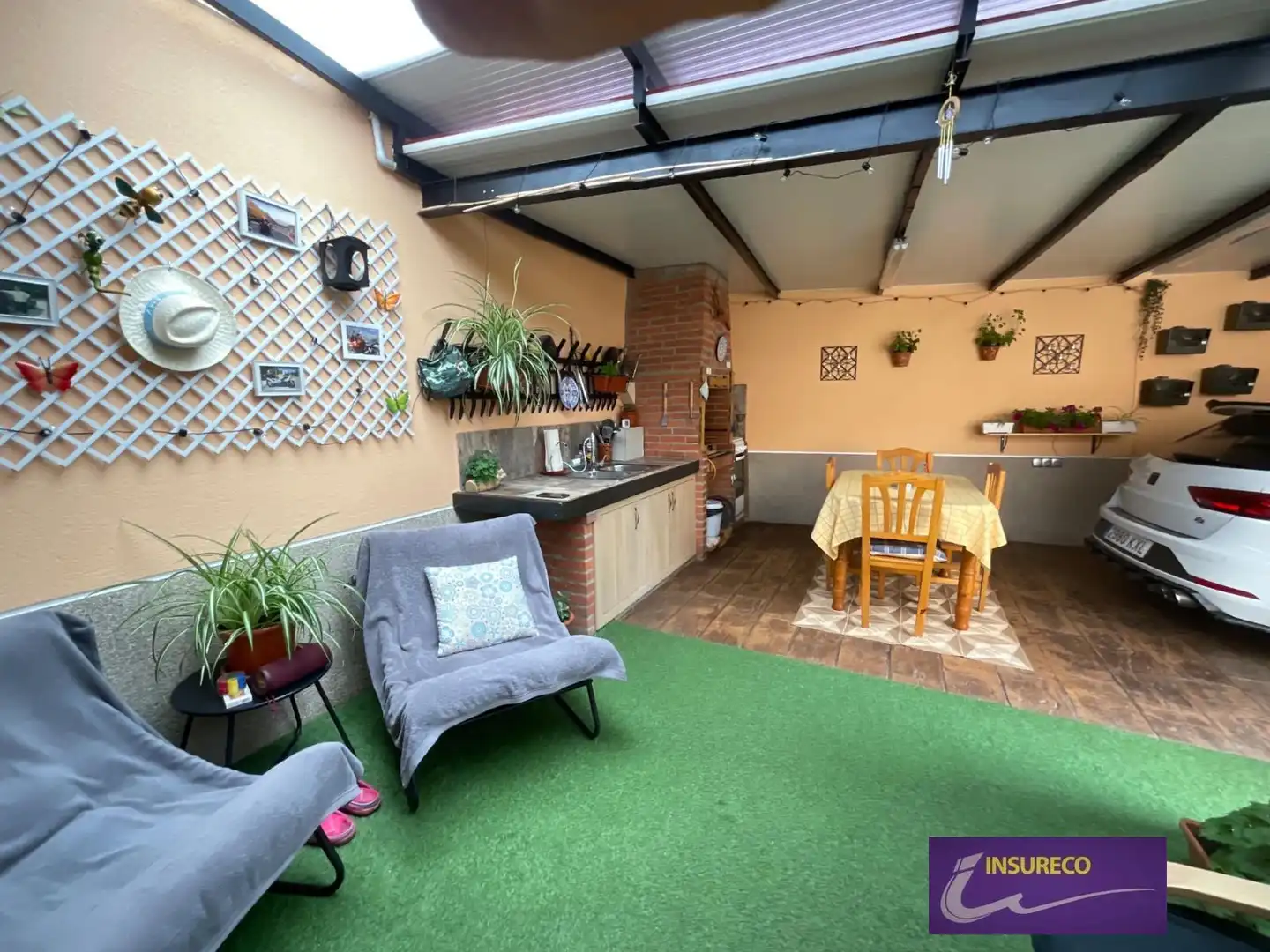 Cuina de Casa o xalet en venda en Bustillo del Páramo amb Calefacció, Jardí privat i Parquet