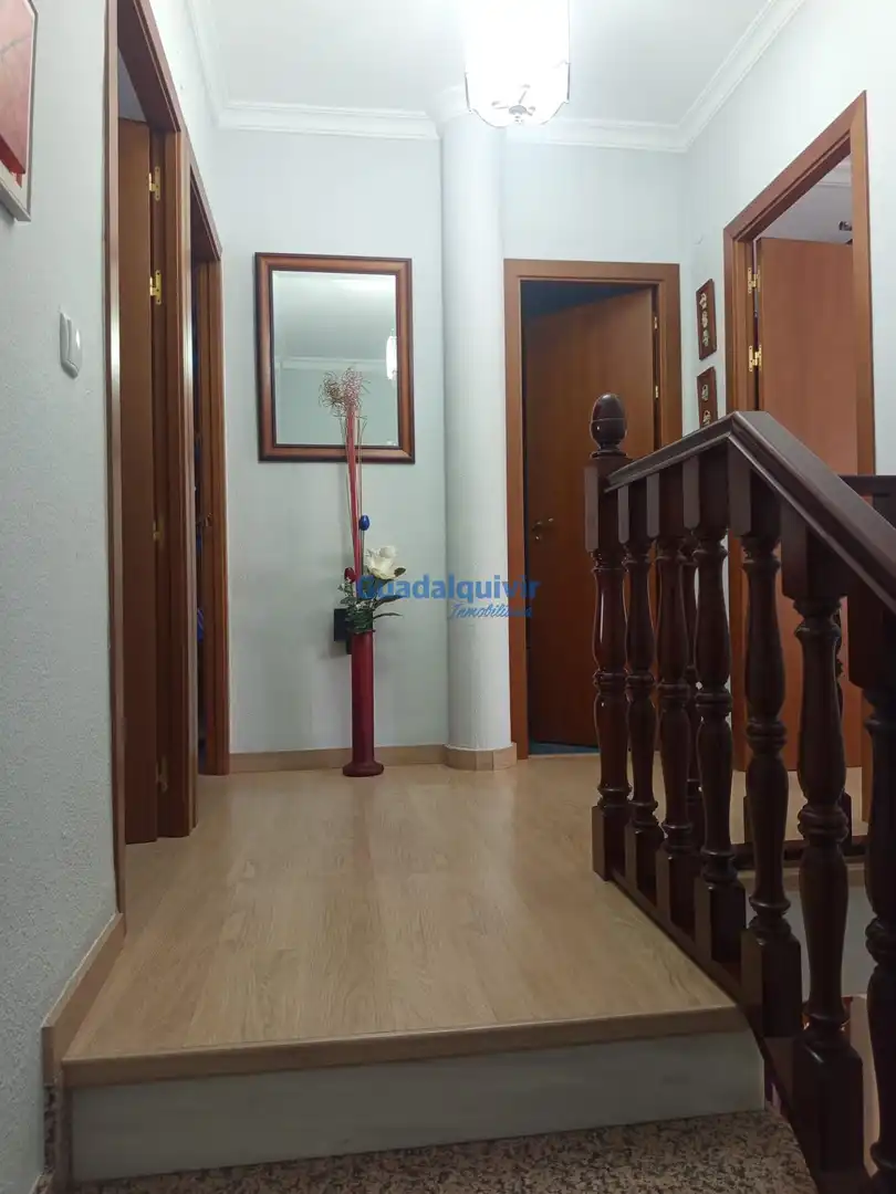 Casa adosada en venta en Montequinto con Aire acondicionado, Jardín privado y Trastero