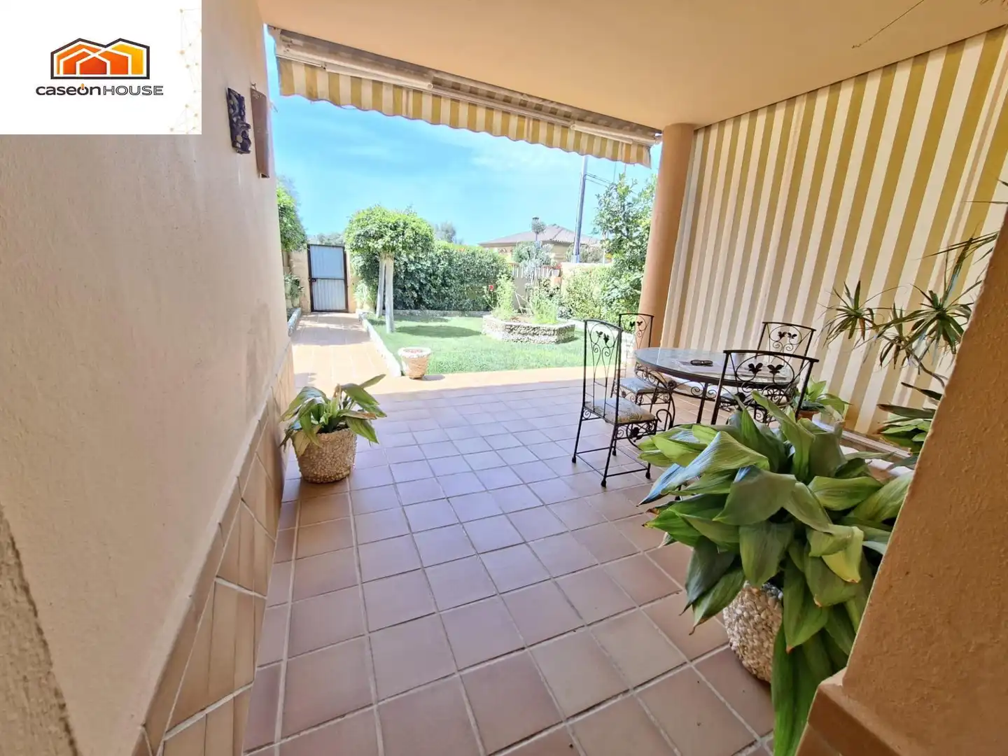 Jardí de Casa o xalet en venda en Chiclana de la Frontera amb Jardí privat