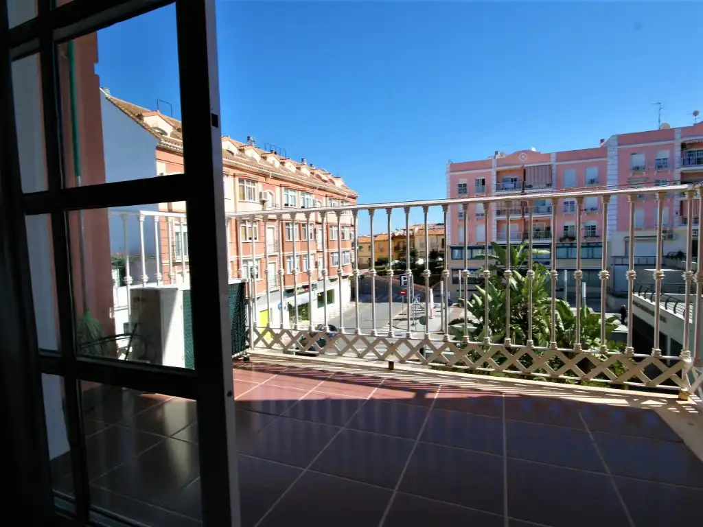 Vista exterior de Pis de lloguer en Coín