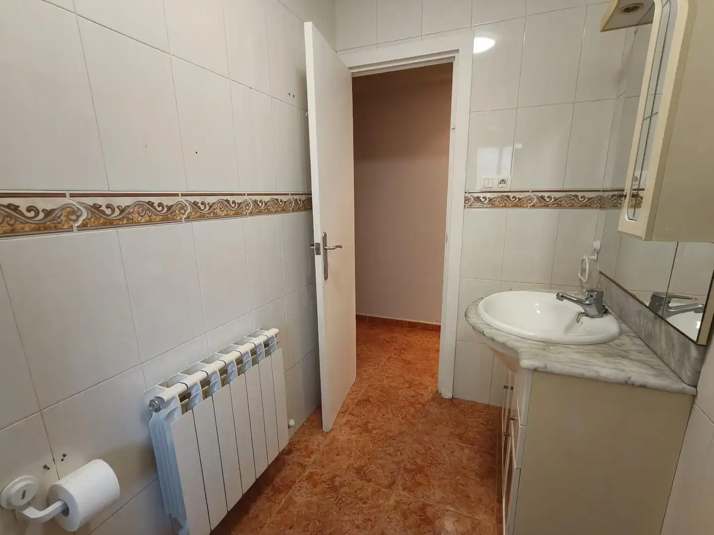 Badezimmer von Wohnung zur Miete in Zaragoza mit Heizung, Terrasse und Balkon