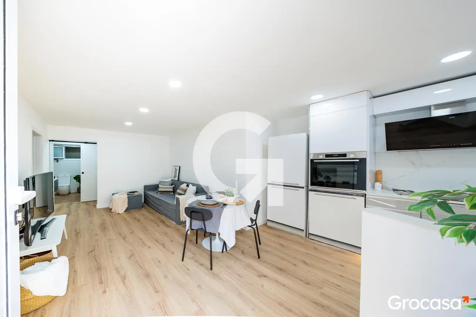 Planta baja en venta en Terrassa con Calefacción, Horno y TV