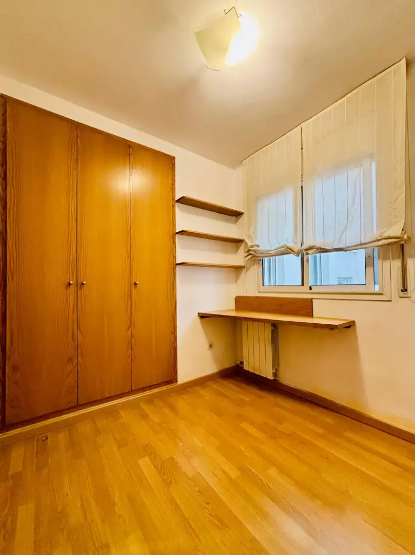 Habitación de Piso en venta en Girona con Aire acondicionado, Calefacción y Parquet