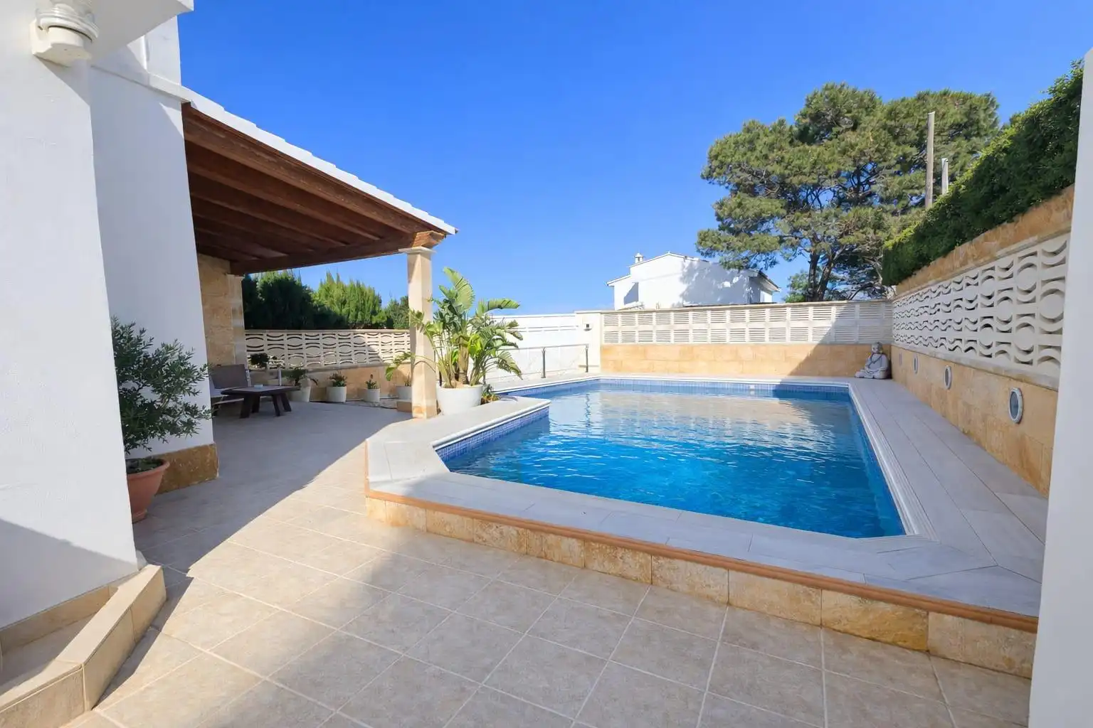 Swimming pool of Houses for sale in Llucmajor  with Air Conditioner, Private garden and Terrace