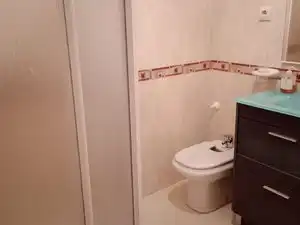 Baño de Casa o chalet en venta en Escalona con Calefacción, Terraza y Trastero