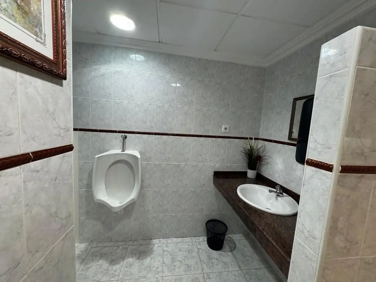 Baño de Local en venta en Guardamar del Segura con Aire acondicionado, Calefacción y Terraza