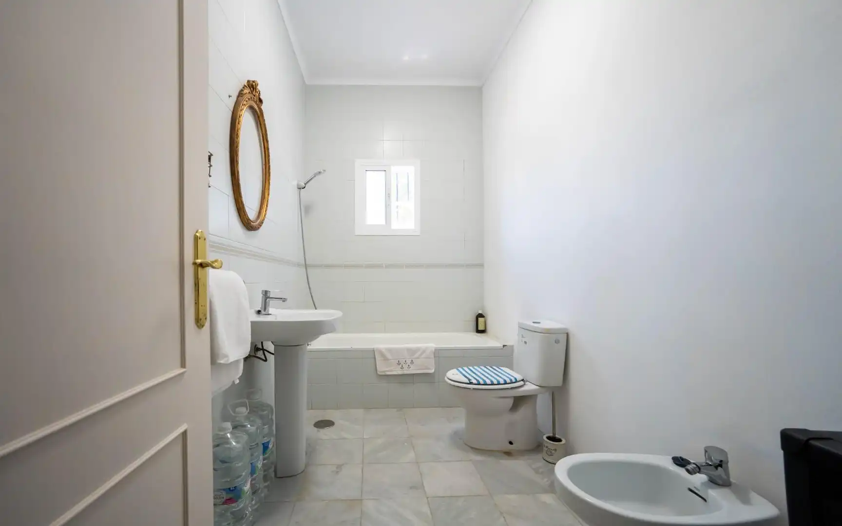 Bathroom of Houses for sale in Marchena  with Air Conditioner, Heating and Private garden