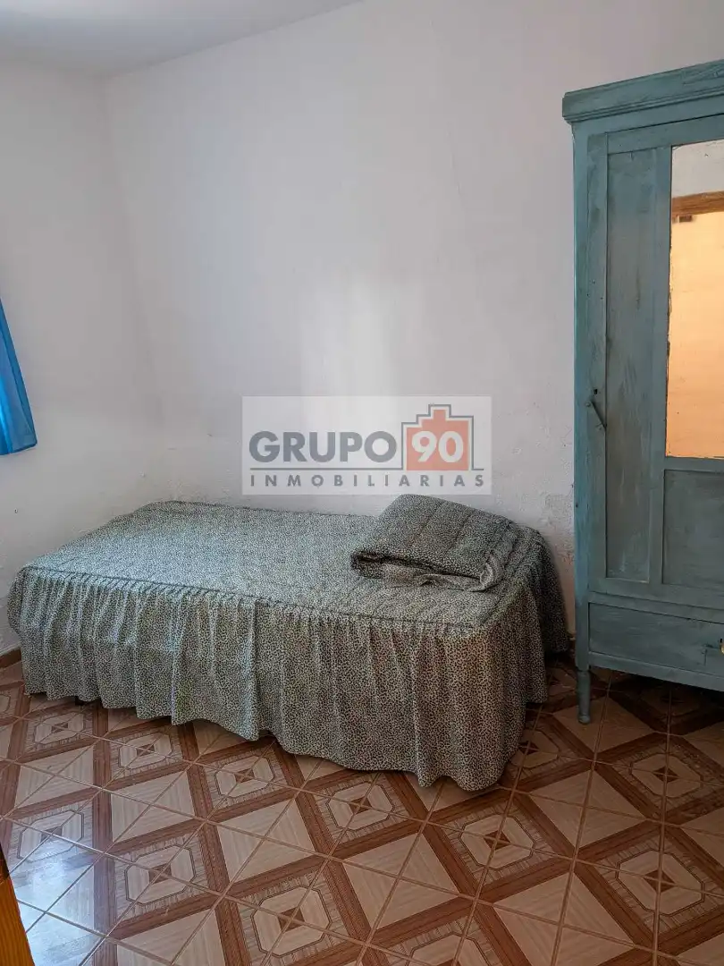 Habitación de Casa adosada en venta en Requena con Terraza