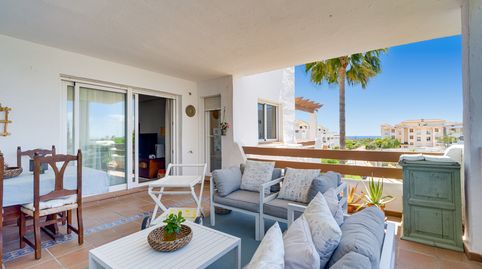 Foto 5 de Apartamento en venta en La Concha - Resina Golf, Estepona