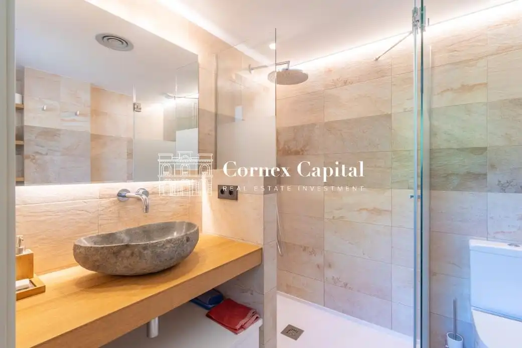 Baño de Dúplex en venta en Gualta con Calefacción, Jardín privado y Terraza