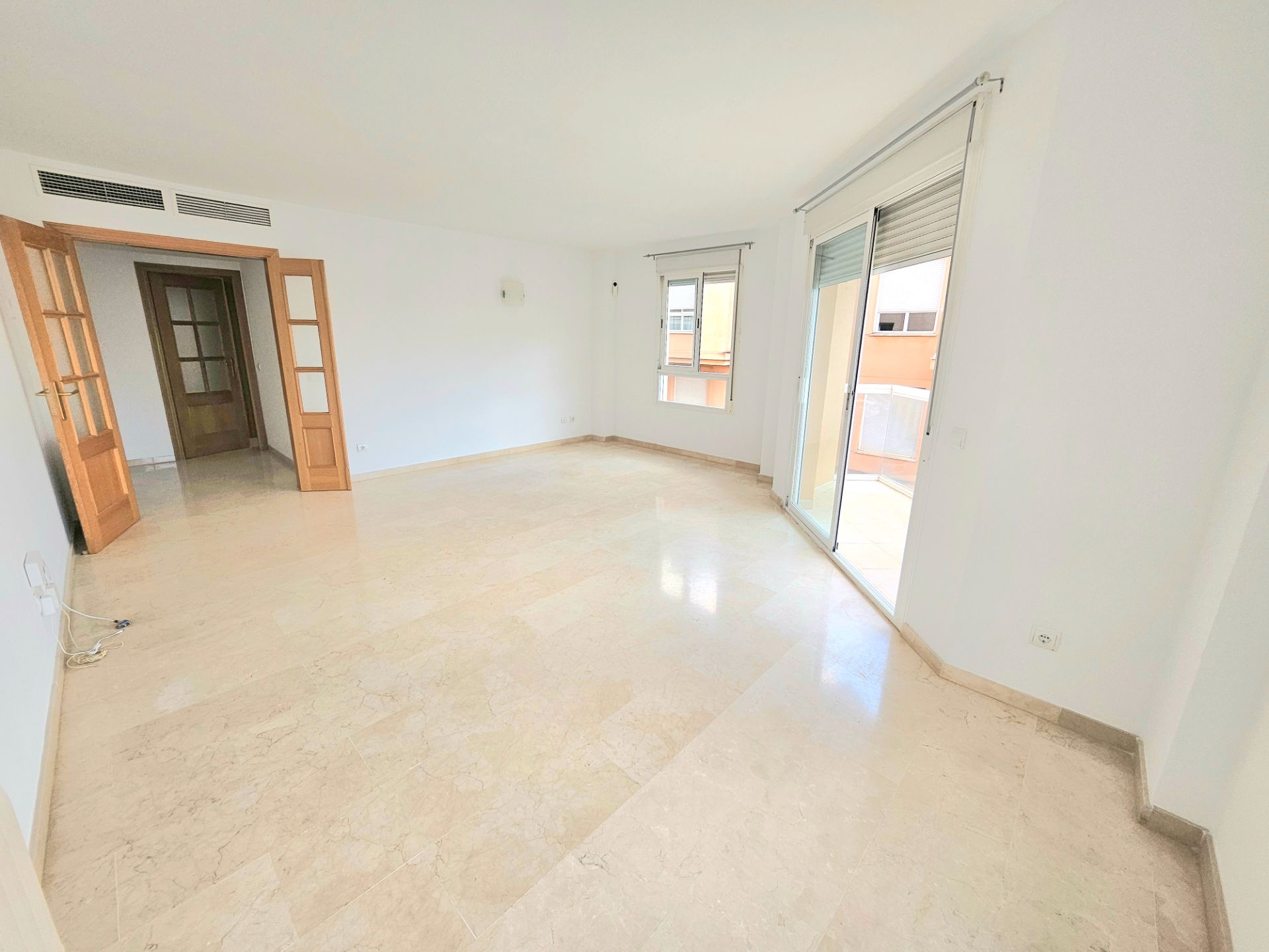 Sala d'estar de Pis de lloguer en  Palma de Mallorca amb Aire condicionat, Calefacció i Terrassa