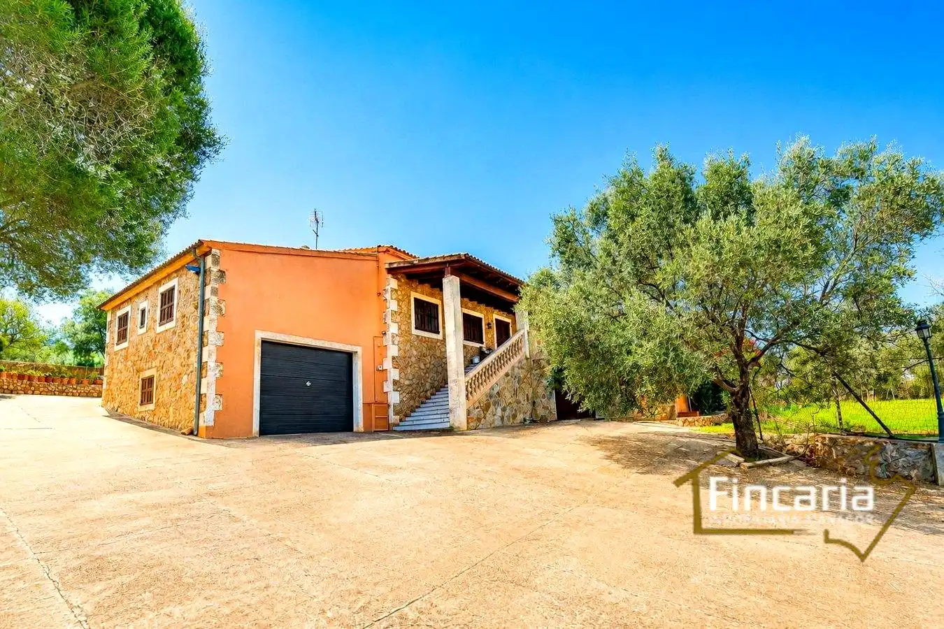 Exterior view of Country homes for sale in Manacor  with Air Conditioner, Private garden and Terrace