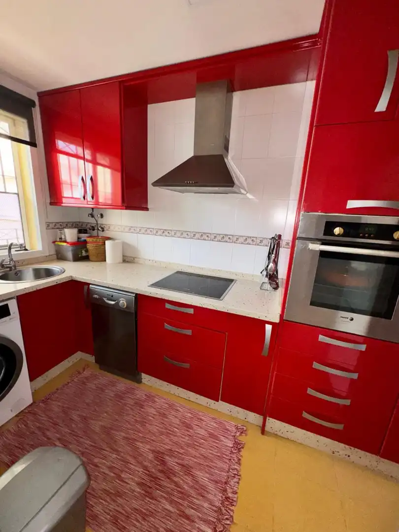 Kitchen of Flat for sale in La Algaba  with Air Conditioner and Heating