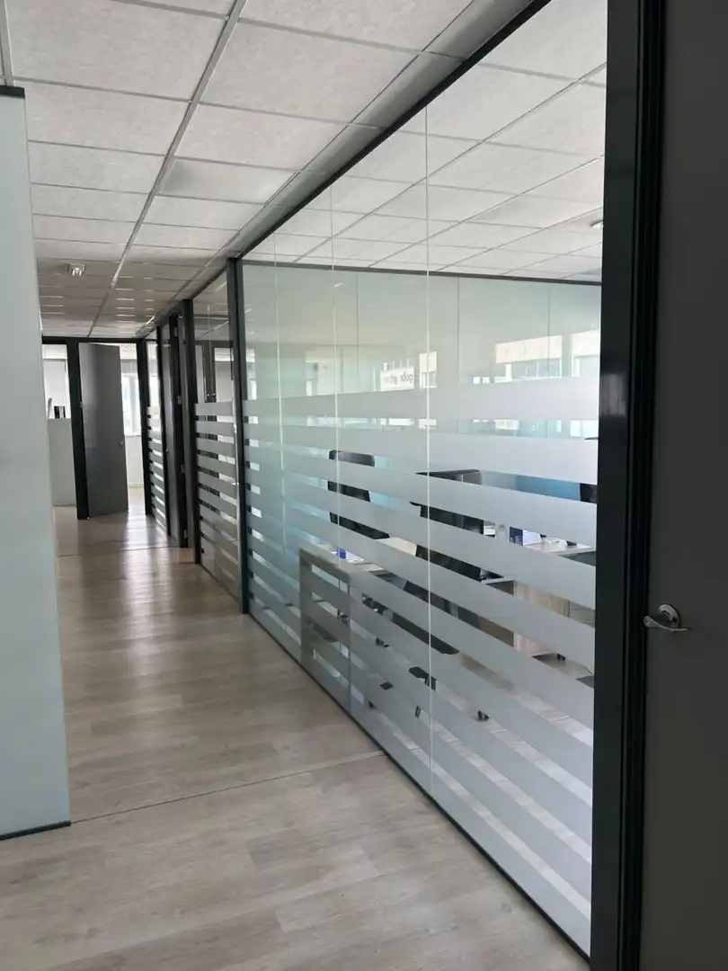 Industrial building to rent in Fuente del Jarro, imagen 9