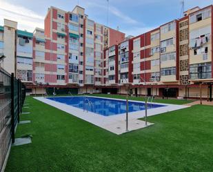 Piscina de Estudi en venda en Torremolinos amb Aire condicionat, Moblat i Piscina comunitària