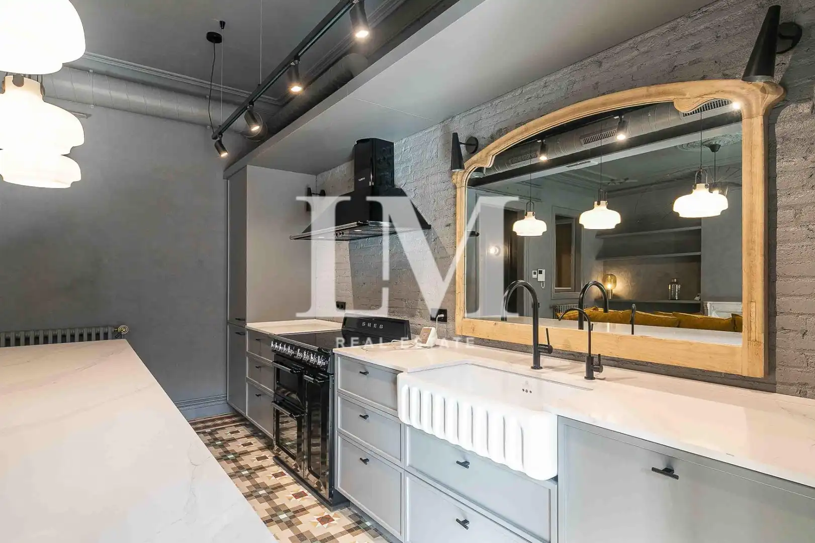 Cocina de Apartamento de alquiler en Barcelona con Aire acondicionado, Calefacción y Terraza
