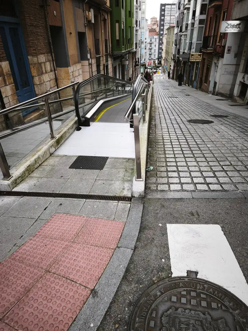 Vista exterior de Piso en venta en Santander con Calefacción y Balcón