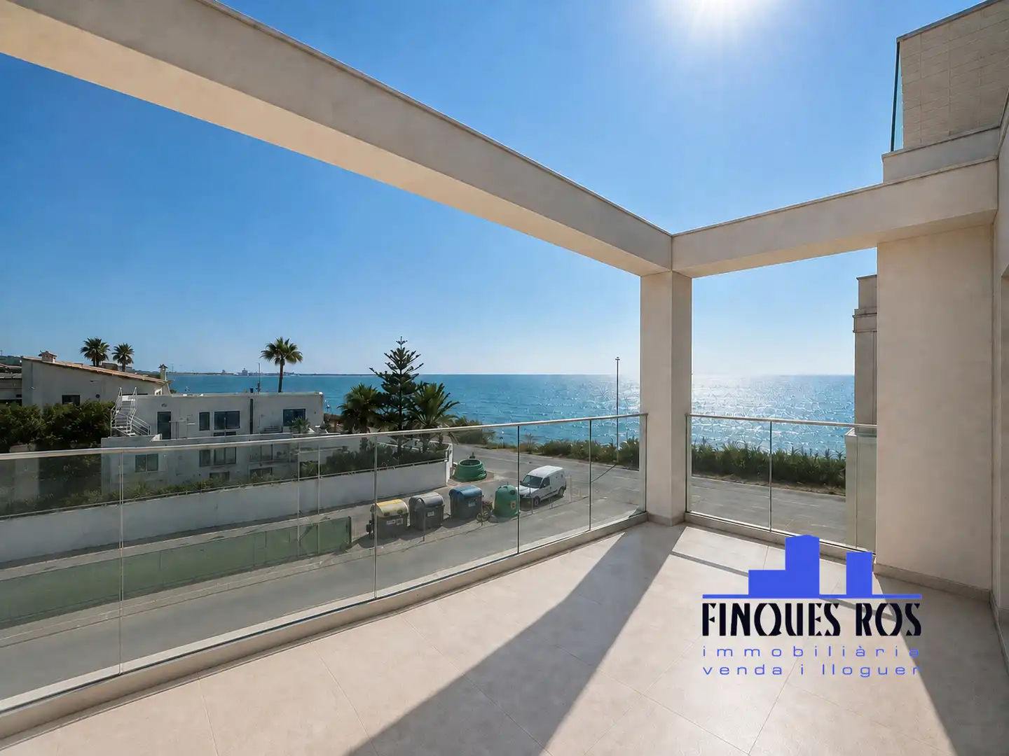Apartamento con piscina en venta en Cala del Puntal