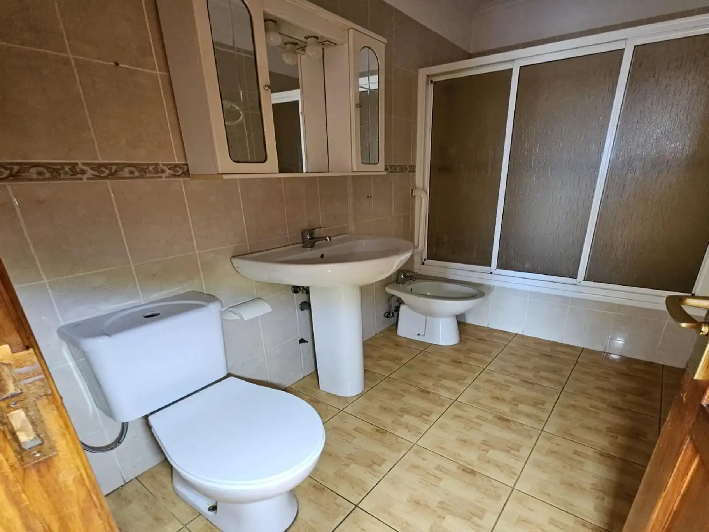 Badezimmer von Wohnung zum Verkauf in Los Silos