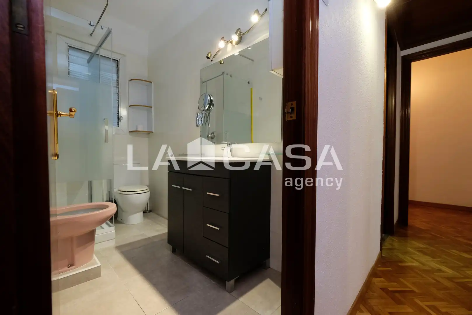 Baño de Piso en venta en Barcelona