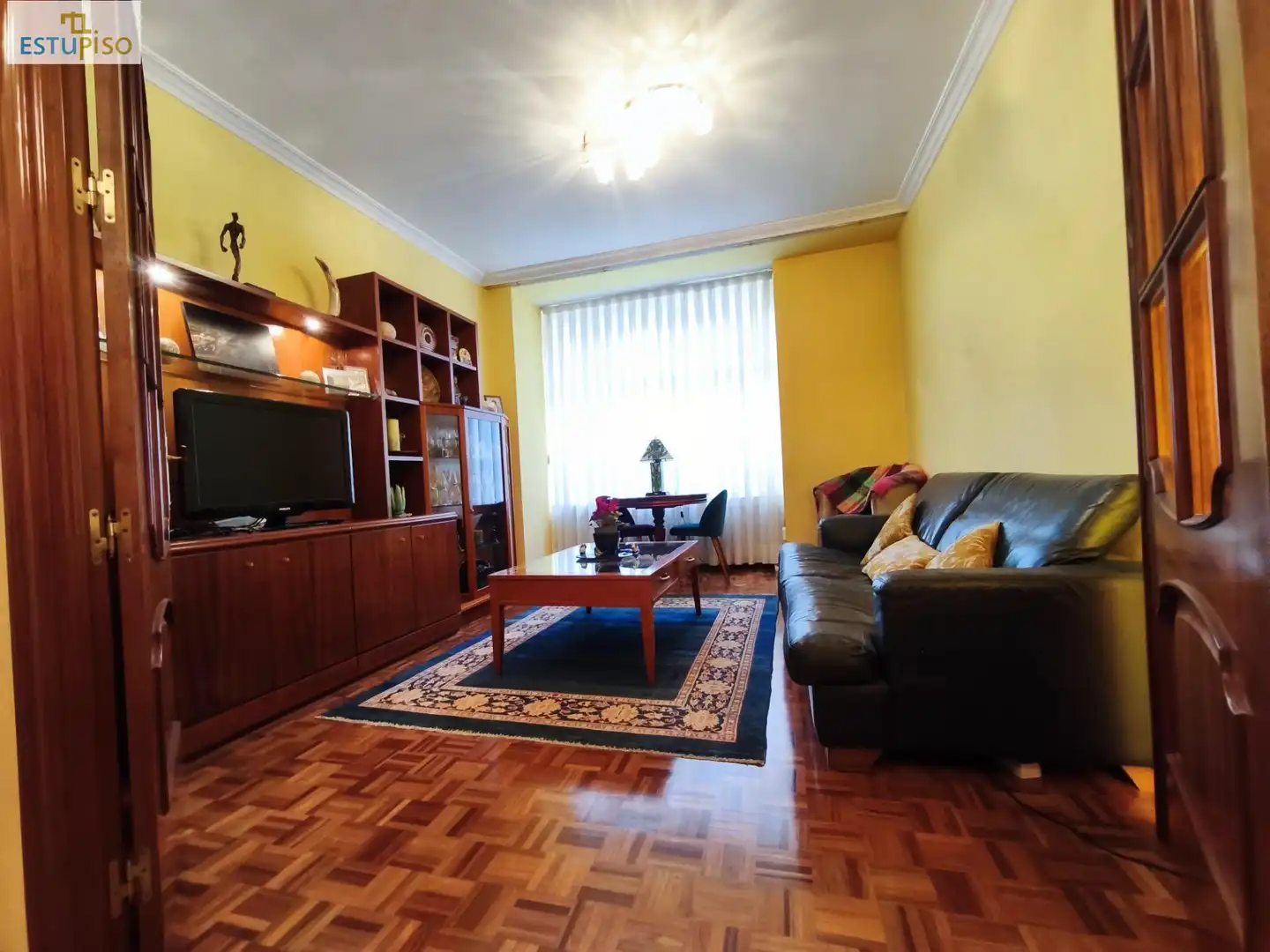 Living room of Flat for sale in Ensanche