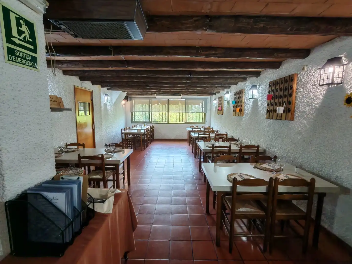 Local comercial en traspaso en Sant Llorenç d'Hortons, imagen 4