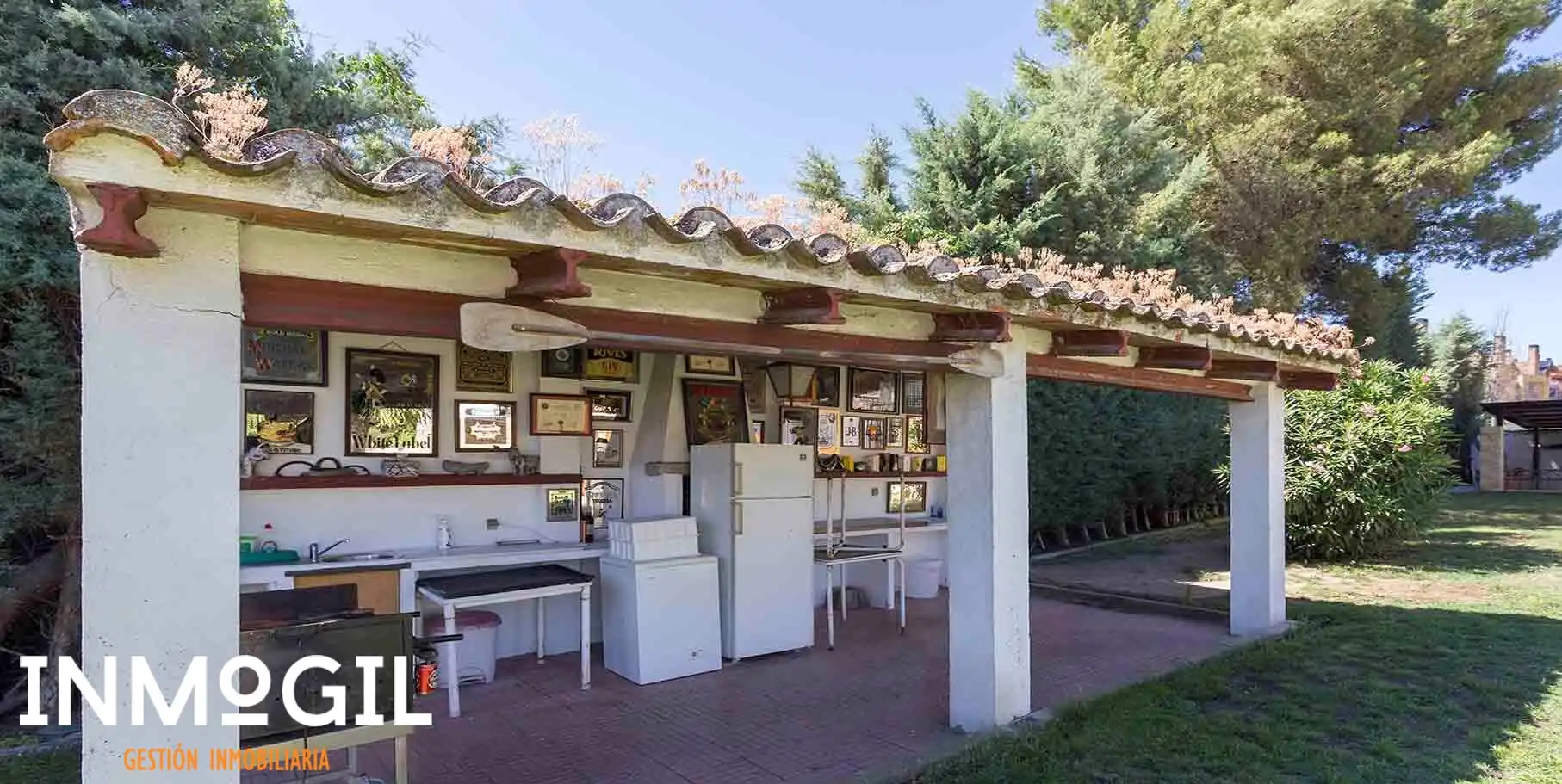 Detached house with pool for sale in Calle del Valle de Toranzo, imagen 14