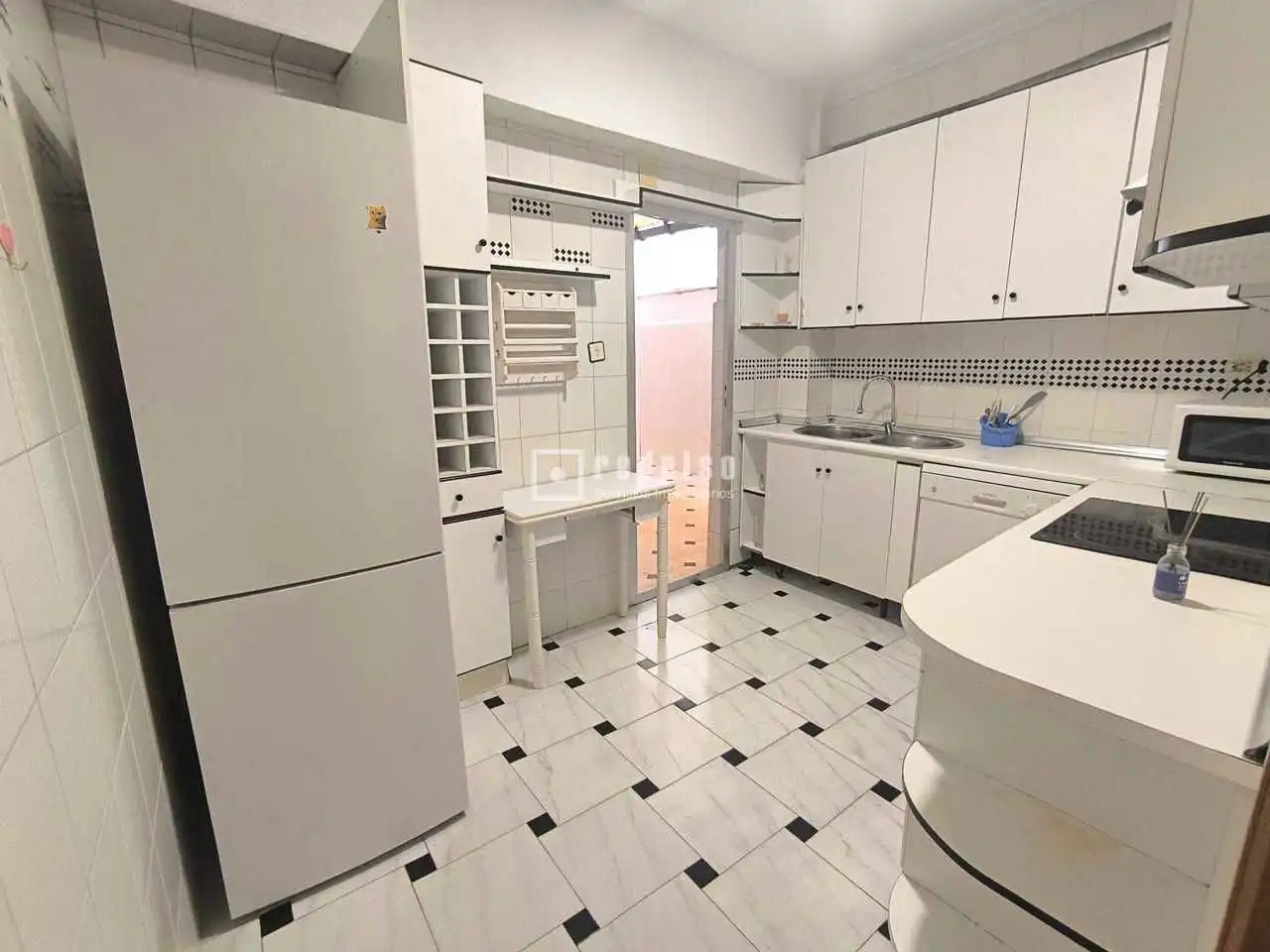 Flat for rent in San Antón
