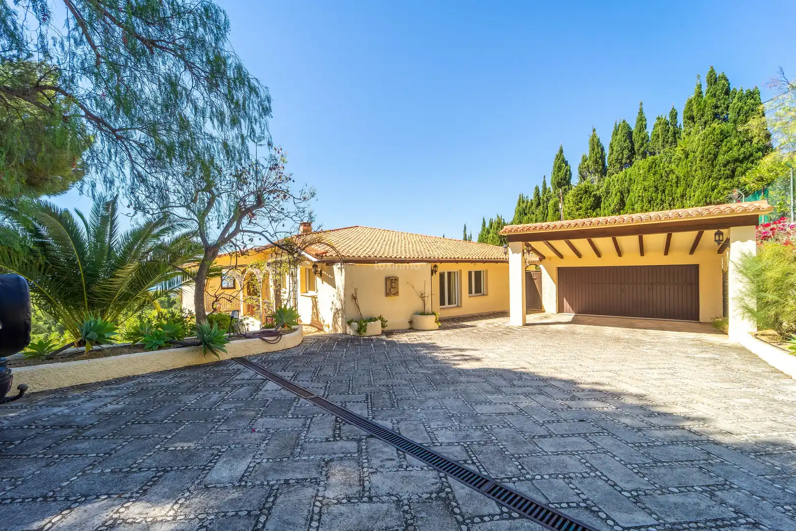 Vista exterior de Casa o chalet en venta en Altea con Aire acondicionado, Calefacción y Terraza