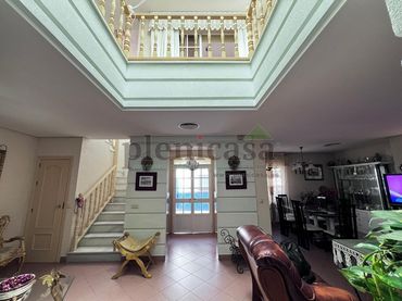 Casa con jardín en venta en Calle Langostino