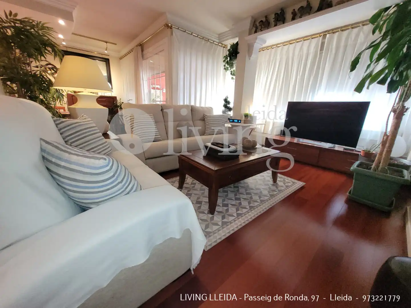 Sala de estar de Piso en venta en Lleida con Aire acondicionado, Calefacción y Parquet