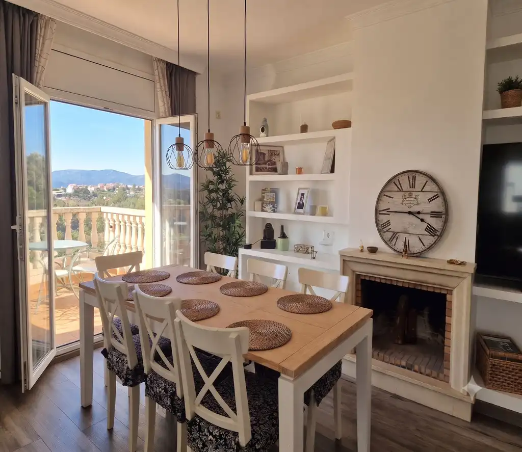 Menjador de Casa o xalet en venda en Terrassa amb Aire condicionat, Jardí privat i Terrassa