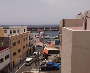 Vista exterior de Casa o xalet en venda en El Pinar de El Hierro amb Terrassa i Balcó