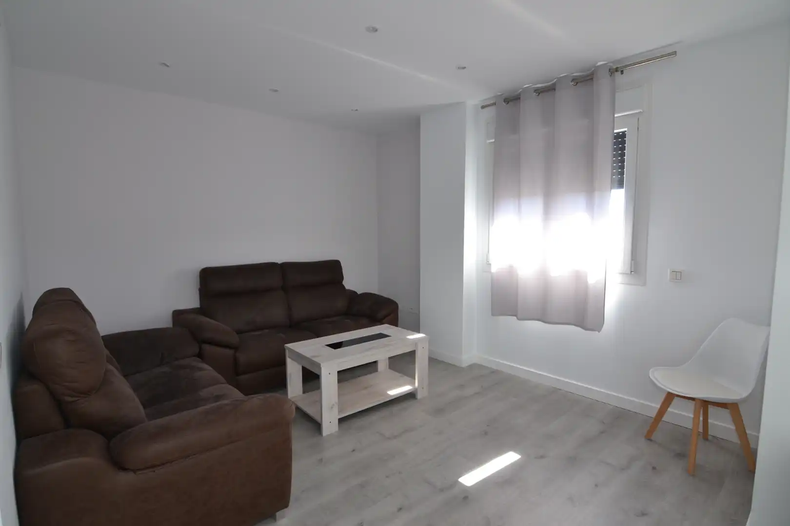 Living room of Flat for sale in Plasencia  with Heating, Terrace and Storage room
