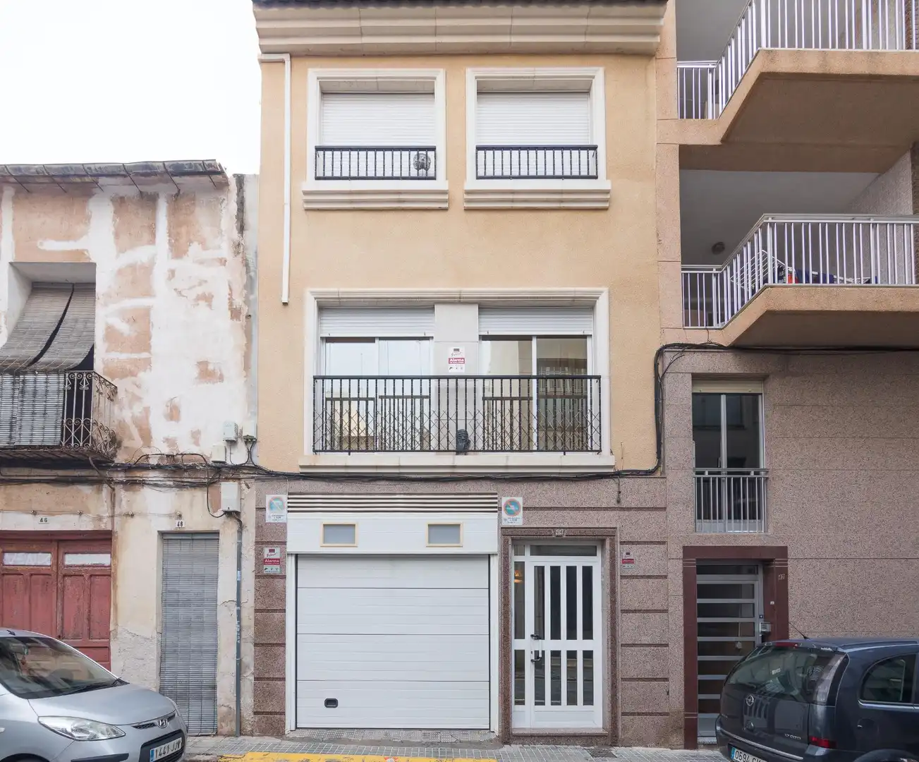 Außenansicht von Haus oder Chalet zum Verkauf in Elche / Elx
