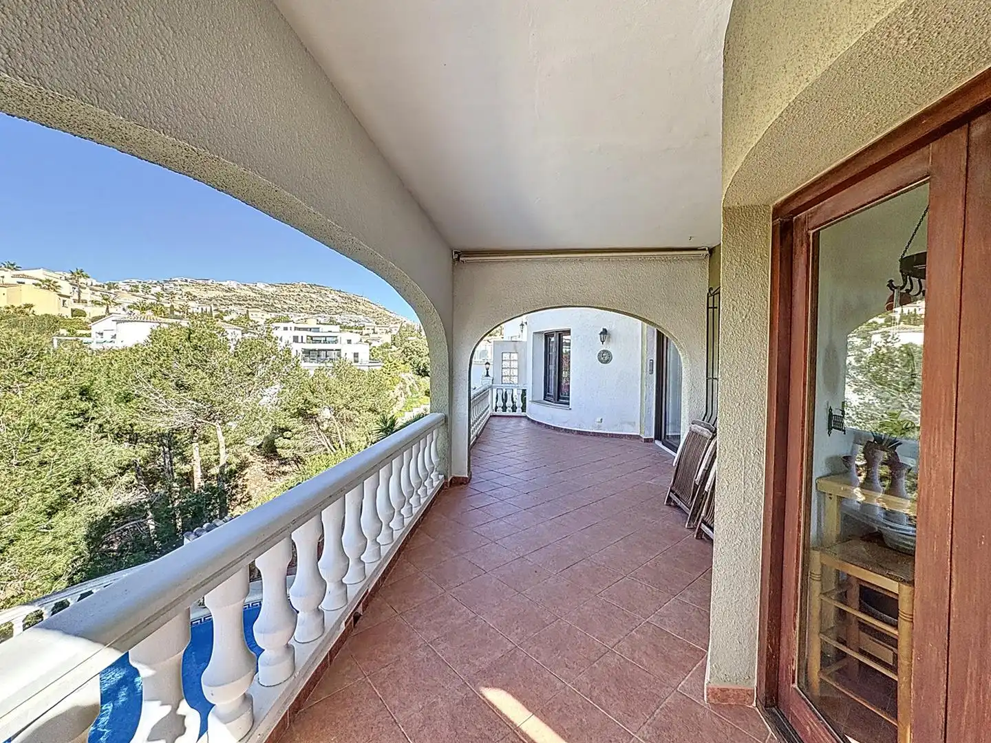Chalet con piscina en venta en Cumbre del Sol, imagen 14