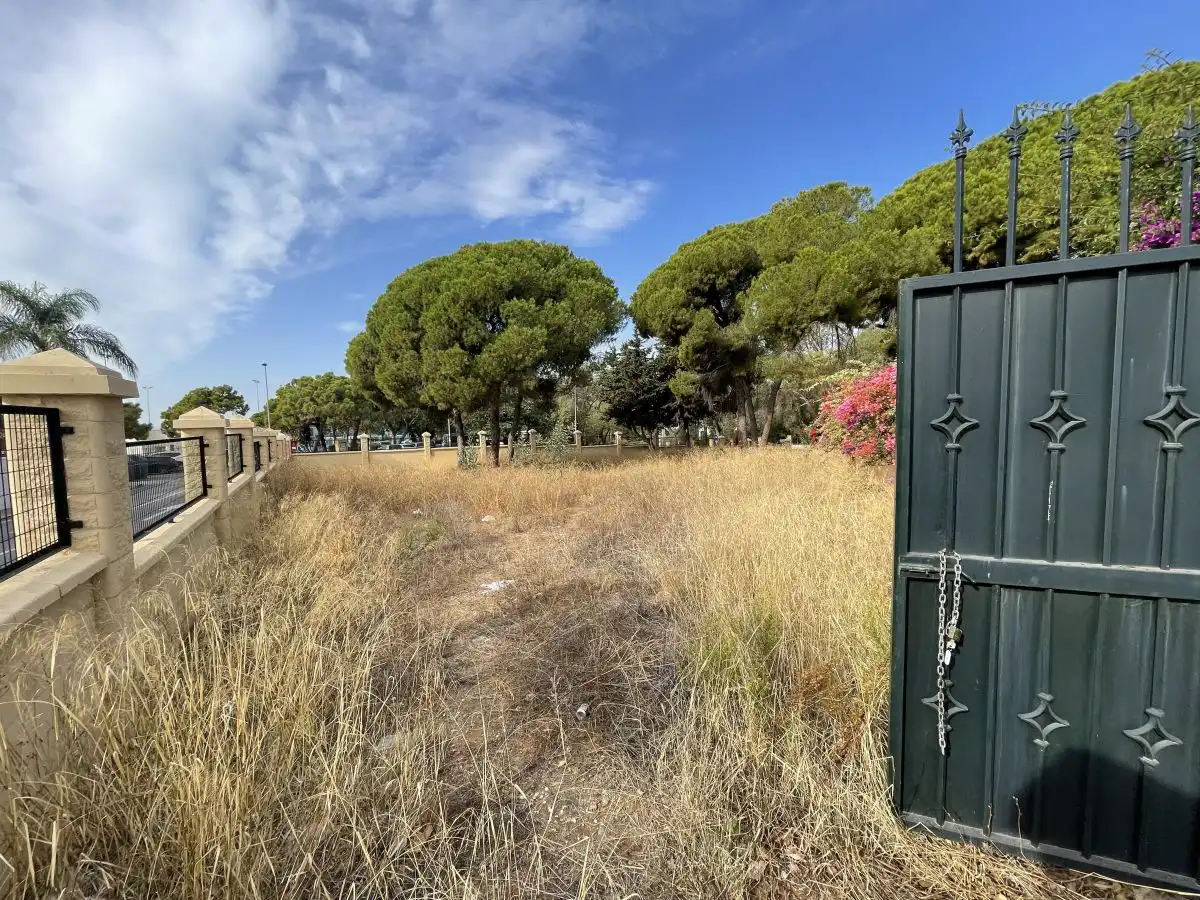 Terreno residenziale in vendita a Avenida Pablo Ruiz Picasso 23, imagen 2