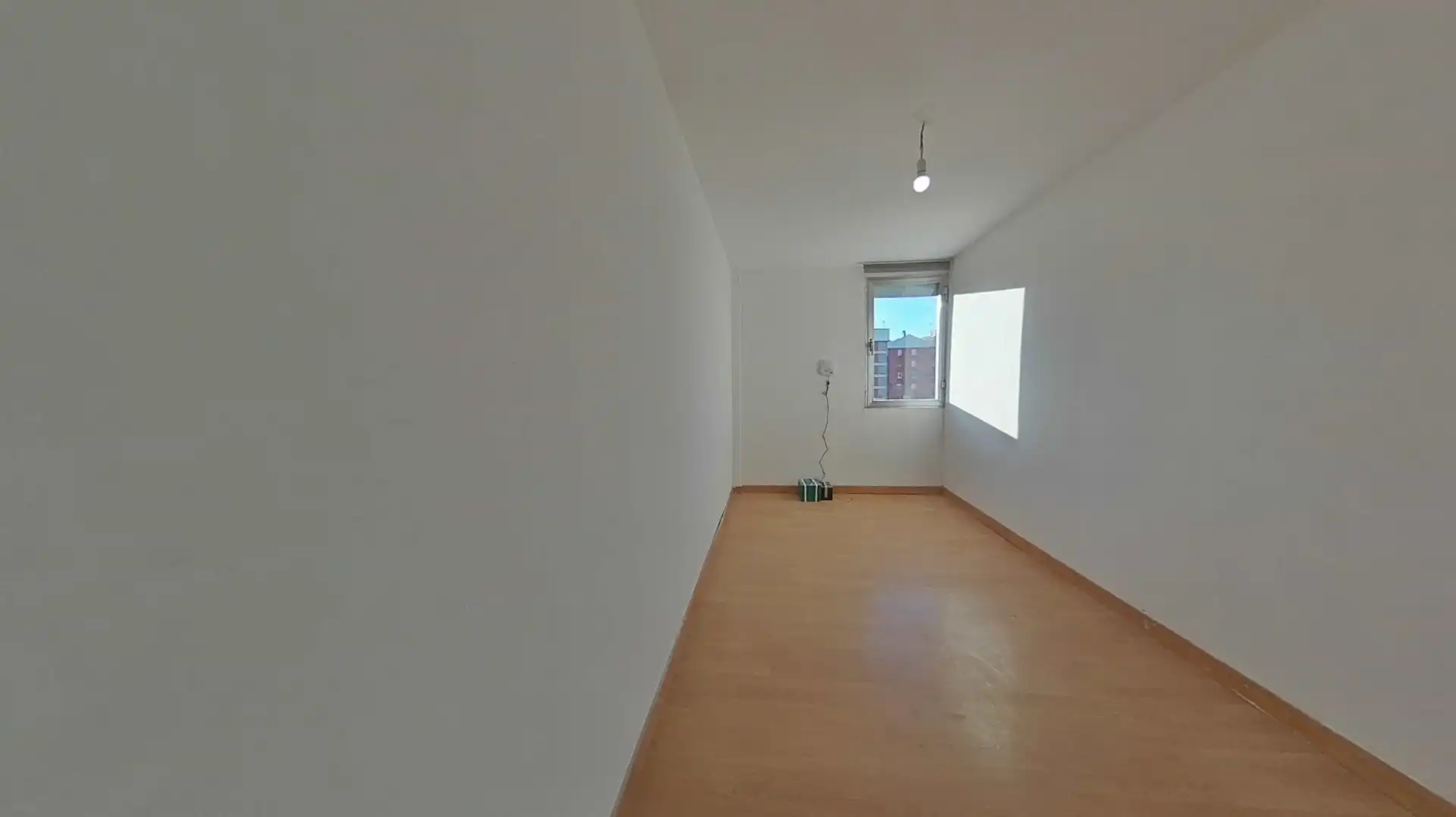Habitación de Piso en venta en L'Hospitalet de Llobregat con Parquet