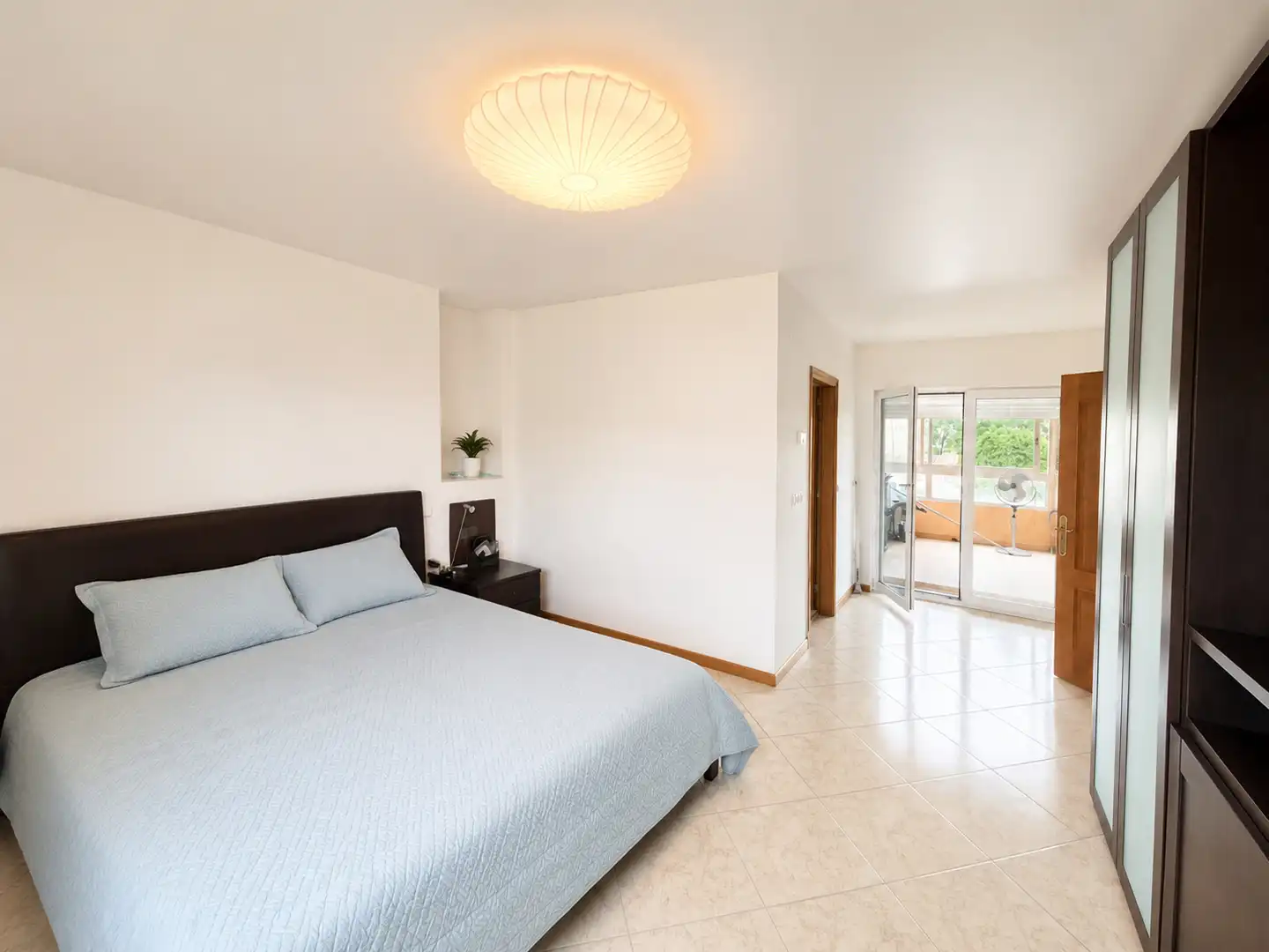 House with terrace for sale in Carrer Requesens 167, imagen 7