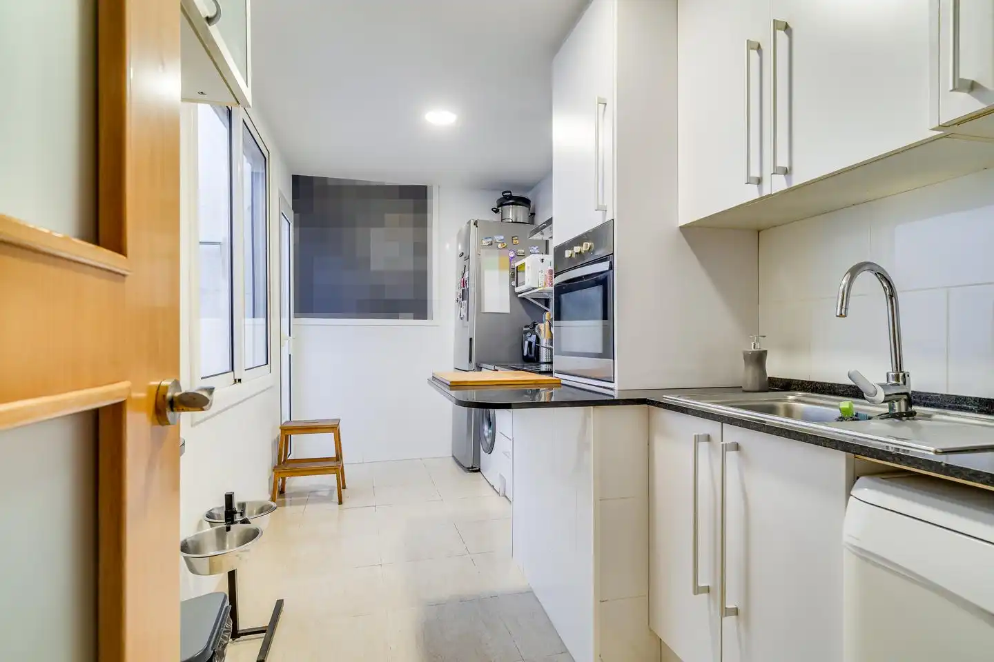 Kitchen of Buildings for sale in El Masnou