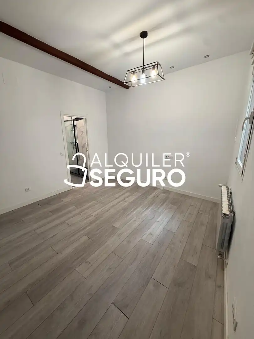 Habitación de Estudio de alquiler en Madrid con Aire acondicionado y Calefacción
