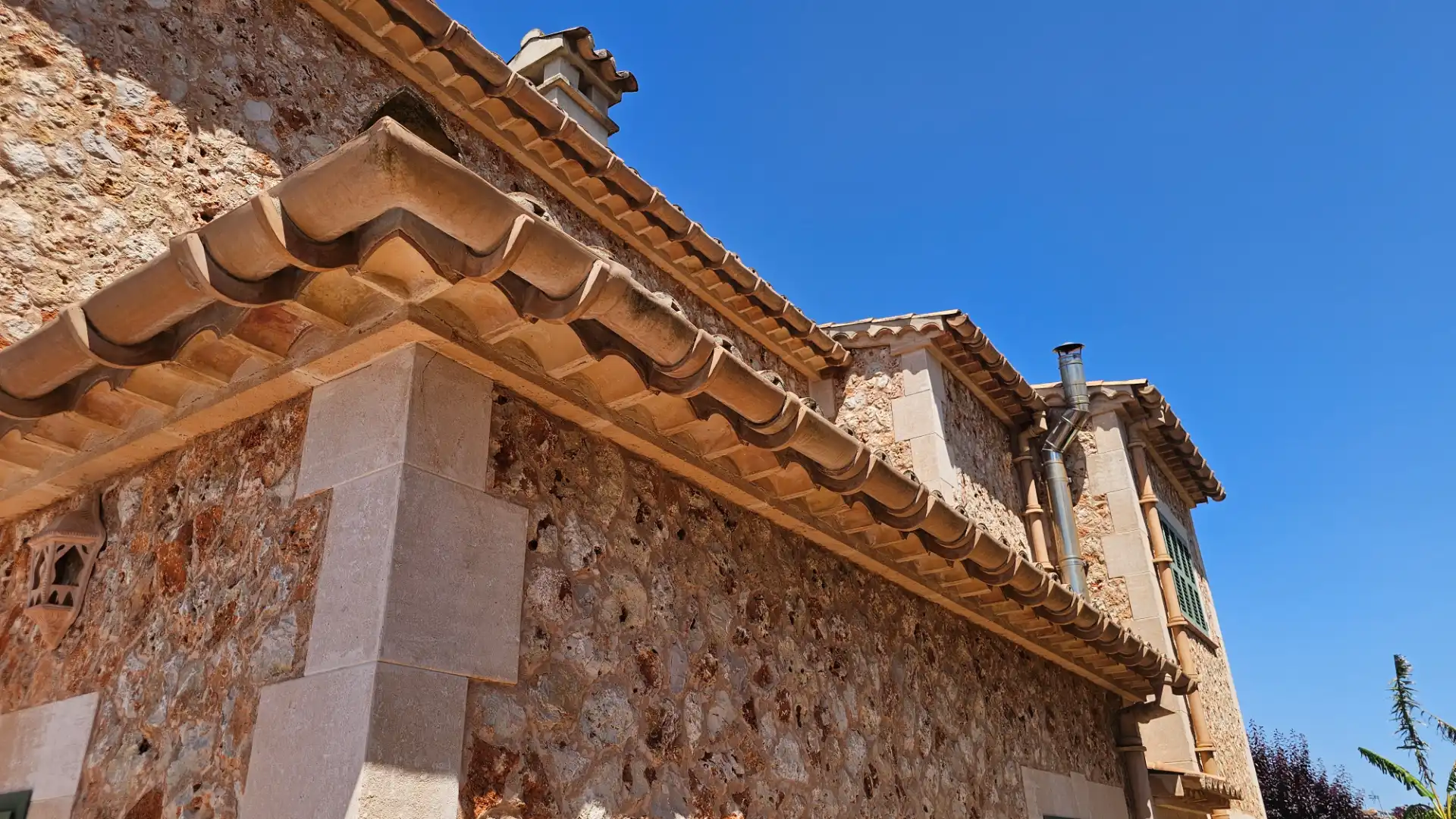 Vista exterior de Casa o xalet en venda en Marratxí amb Aire condicionat, Calefacció i Jardí privat