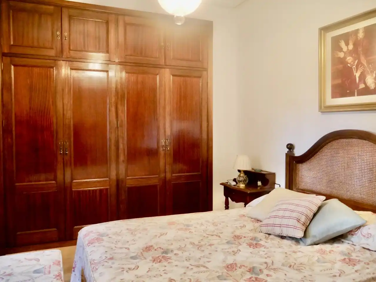 Casa o xalet en venda a Jacinto Benavente, Gines