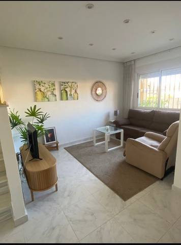 Casa-chalet en Alquiler en Aguas Nuevas